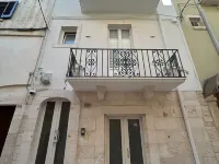 [Casa Camelia] Elegant Palace with Terrace 콘베르사노 호텔