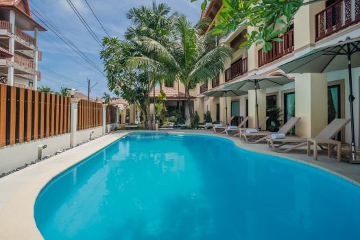 Westkey Patong Hotel
