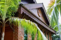DAWA Brickhouse - Balinese Guesthouse in Thompson Ipoh by Ryokan Management Hotéis em 