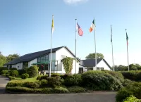 Father Peyton Centre, Ballina Hôtels à : 
