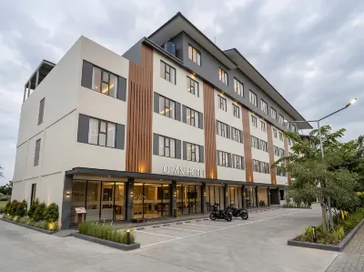 Opan Hotel Lampung Các khách sạn ở 