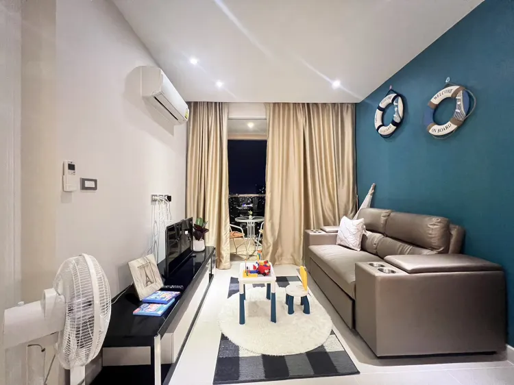 ห้องเตียงใหญ่ 2108