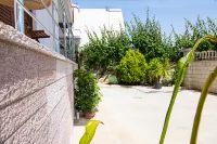 Great Alexander Suites Отели в г. 