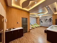 Glory Regency Hotel 주바 호텔