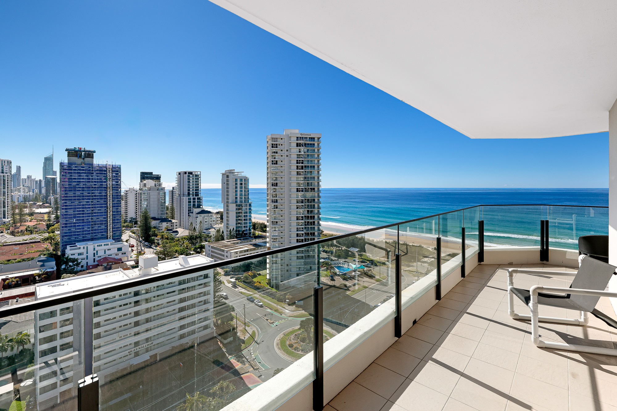 两卧室海景公寓