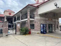 FairBridge Inn near Riverwalk Отели в г. 