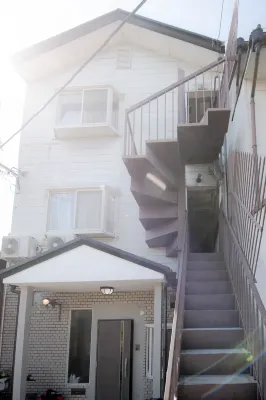 Ponpon Railway House Hotele w: 