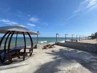 陽光海灘度假村
