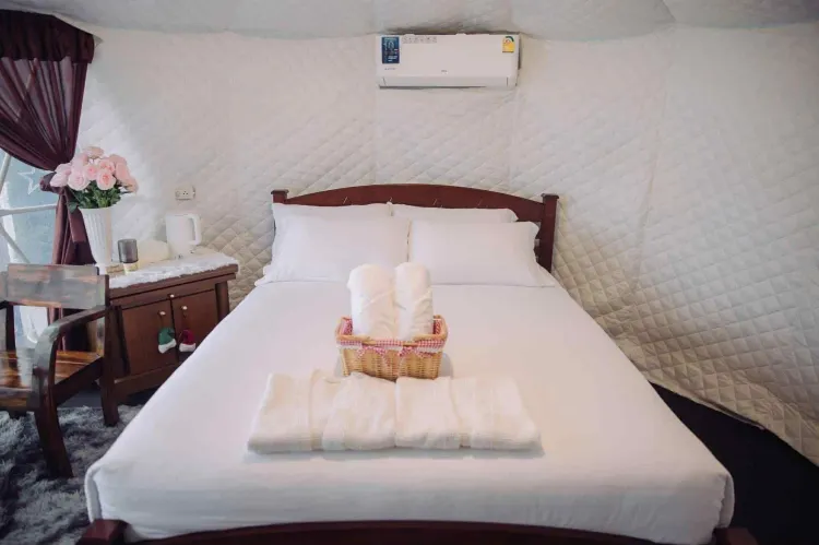 ลักซ์ชัวรีโดม