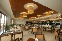 The Tropics at MacArthur Park Resort and Convention Center