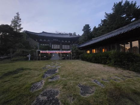Goheung Pet Friendly Hanok Temple Stay