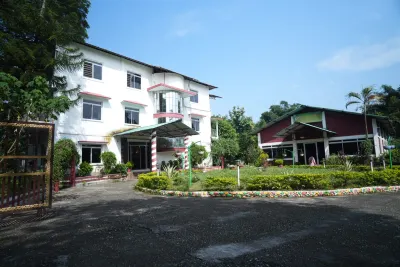 Resort Olive Village Murti Hotel di 