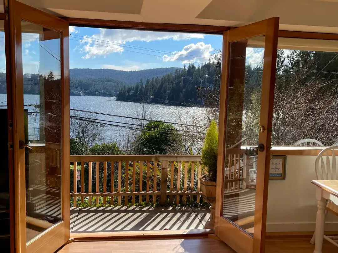 Aurora Of Deep Cove - Port Moody