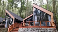 Kopeng Treetop Cabin Adventure Park Hotels in 