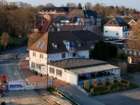 Zur Schlossbrücke
