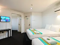 Hotel Ma'Wa Kota Bharu Ξενοδοχεία στην πόλη 