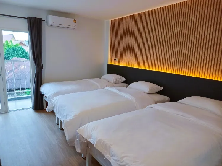 ห้องนอน 3 เตียงเดี่ยว