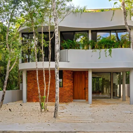 Tzabcan Luxury Eco-Villa