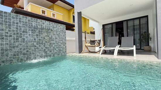 Ocean Breeze Villa 5BR swimming pool