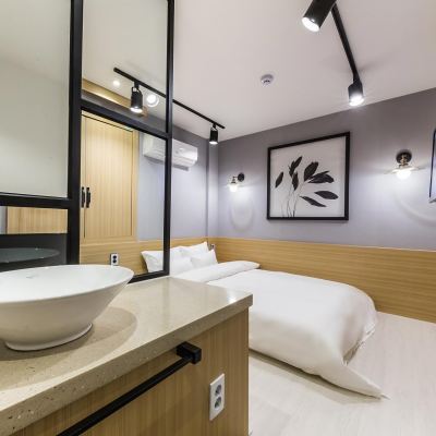 Standard Room Raha Promo Code