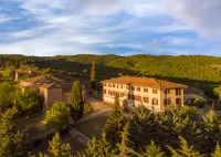 Villa Casafrassi | Hotel & Wedding Venue 住宿飯店