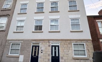 Old Silk Apartments - Luxury Studios, 1 & 2-beds in Coventry City Centre by COVSTAYS - Housity