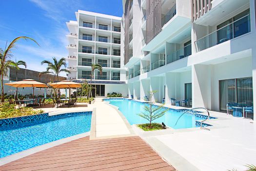Luxu Hotel and Resort