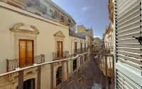 Palazzo Russo Suite & Apartments Hotels in 
