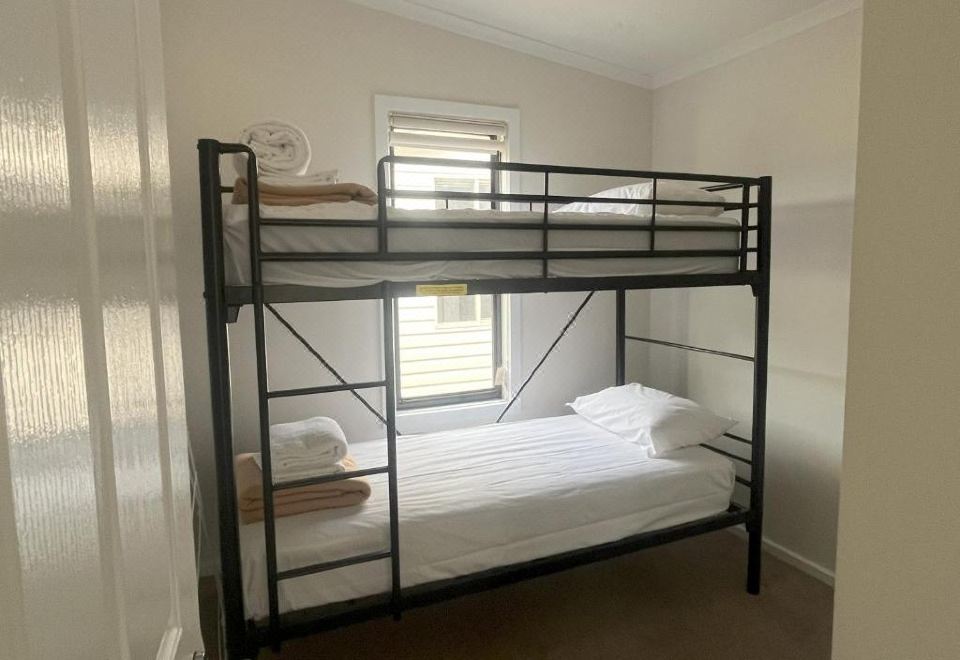 高级两卧室小屋·水上乐园景观