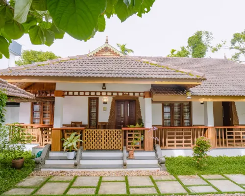 Nature Land Homestay Alappuzha فنادق في ألابوجا