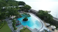 The Tropics at MacArthur Park Resort and Convention Center