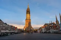 Hotel La Noire - Delft City Centre