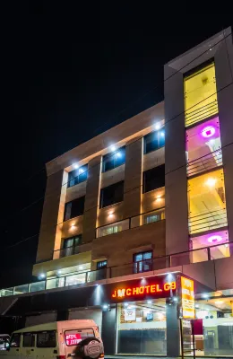 JMC HOTEL G9, PITHAMPUR Hoteles en 
