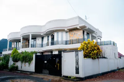 The Moon Apartments Hotels in 