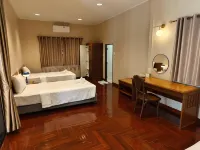 Suansin Garden Hotel
