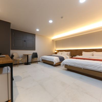 Deluxe Twin Hotel Zip Promo Code