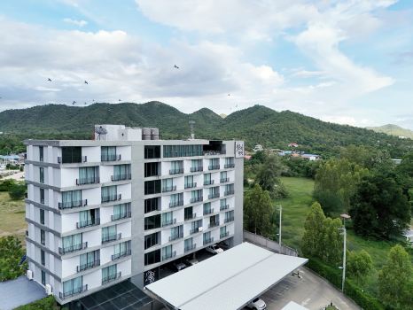 The 28th Hotel