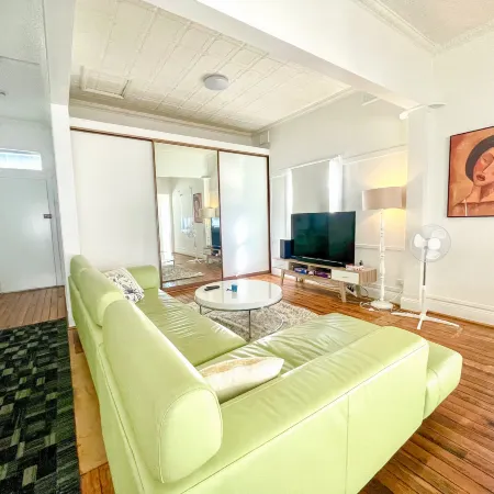 Mascot Private Rooms Near Sydney Airport & CBD
