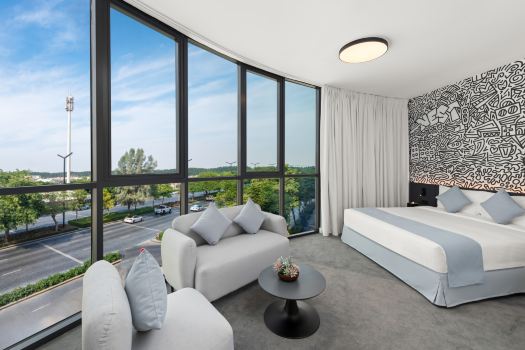 Nest Hotel