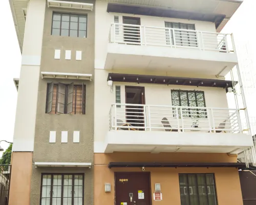 梵高膠囊客房飯店-100兆網飛 巴坦住宿飯店