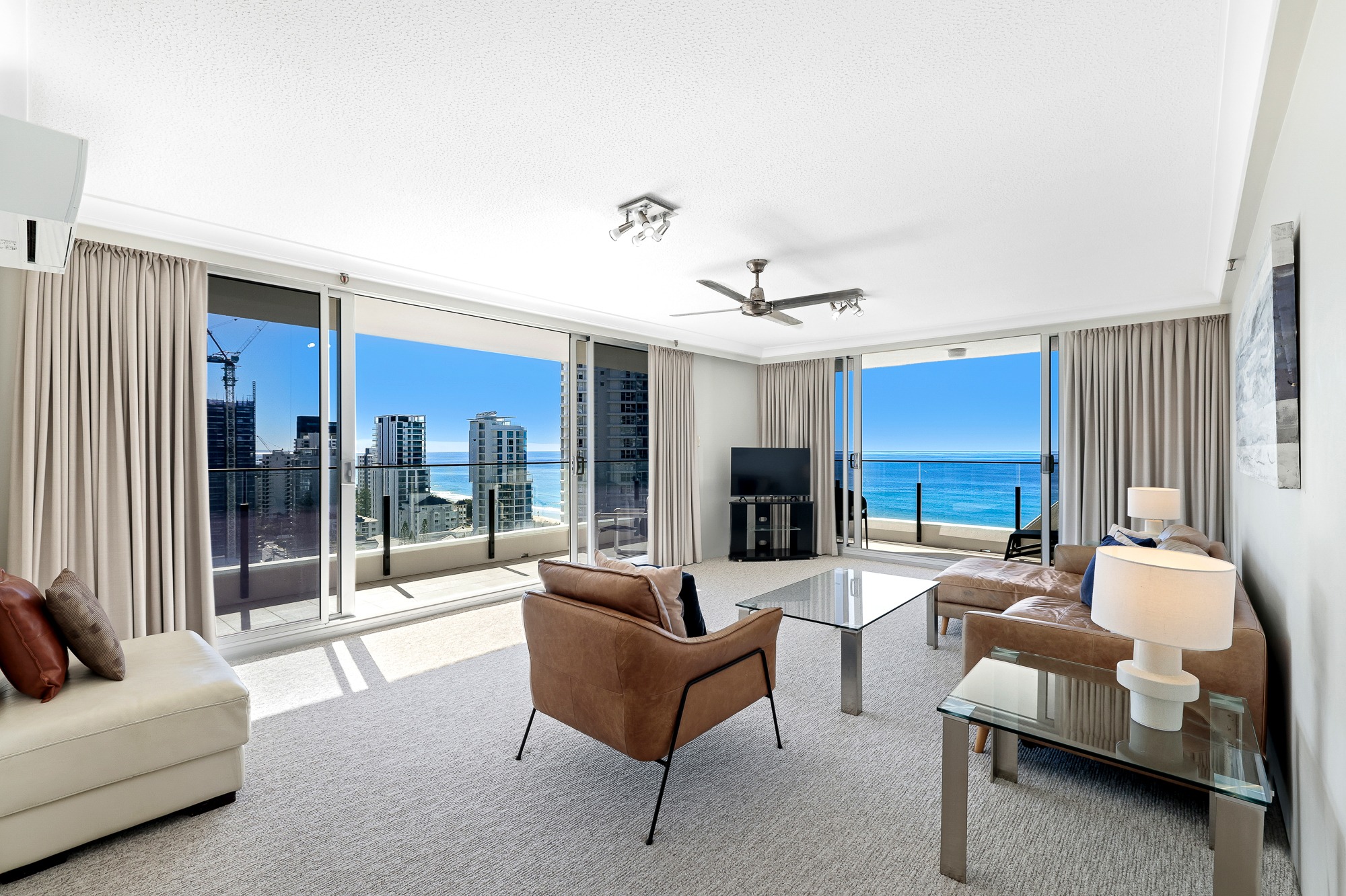 两卧室海景公寓