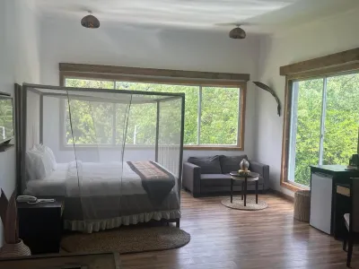 Blue Waters Lake Resort Hotéis em 