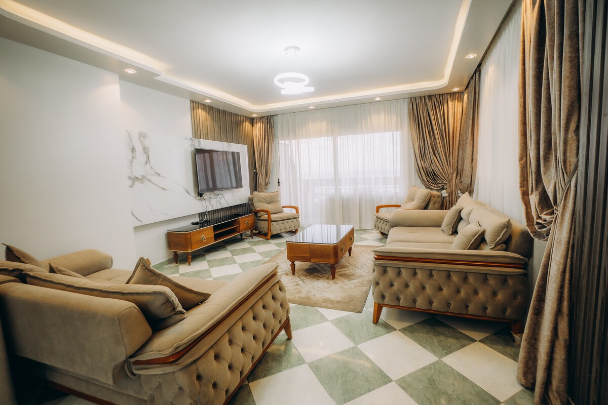 **市中心海滨整套三居室公寓**