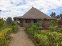 Le Tai Village Homestay Hotel a 