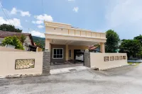Comfy Bungalow Family House NR Pg Hill & Kek Lok Si Hotele w: 