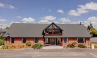 Snow Denn Lodge Hotels in 