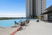 KUALA LUMPUR INTERNATIONAL AIRPORT Residensi by Avery【24-hour operation】+【15-minute drive to KLIA】 โรงแรมใน