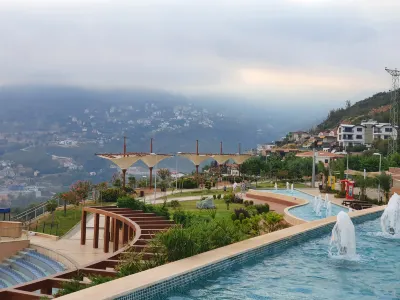 Dreamy luxury duplex villa with a special view and 300 meters of private garden Hotels in 