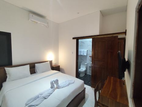 Moonrise Rooms