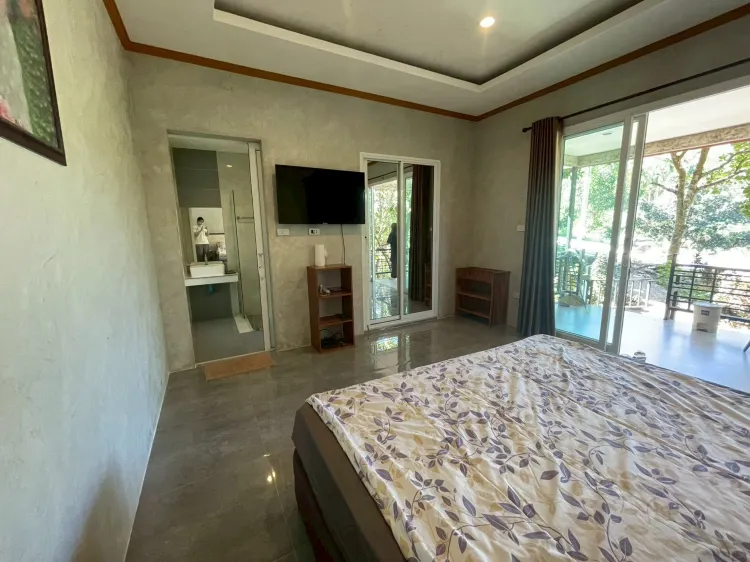 Koh Chang Hill-View Hideaway